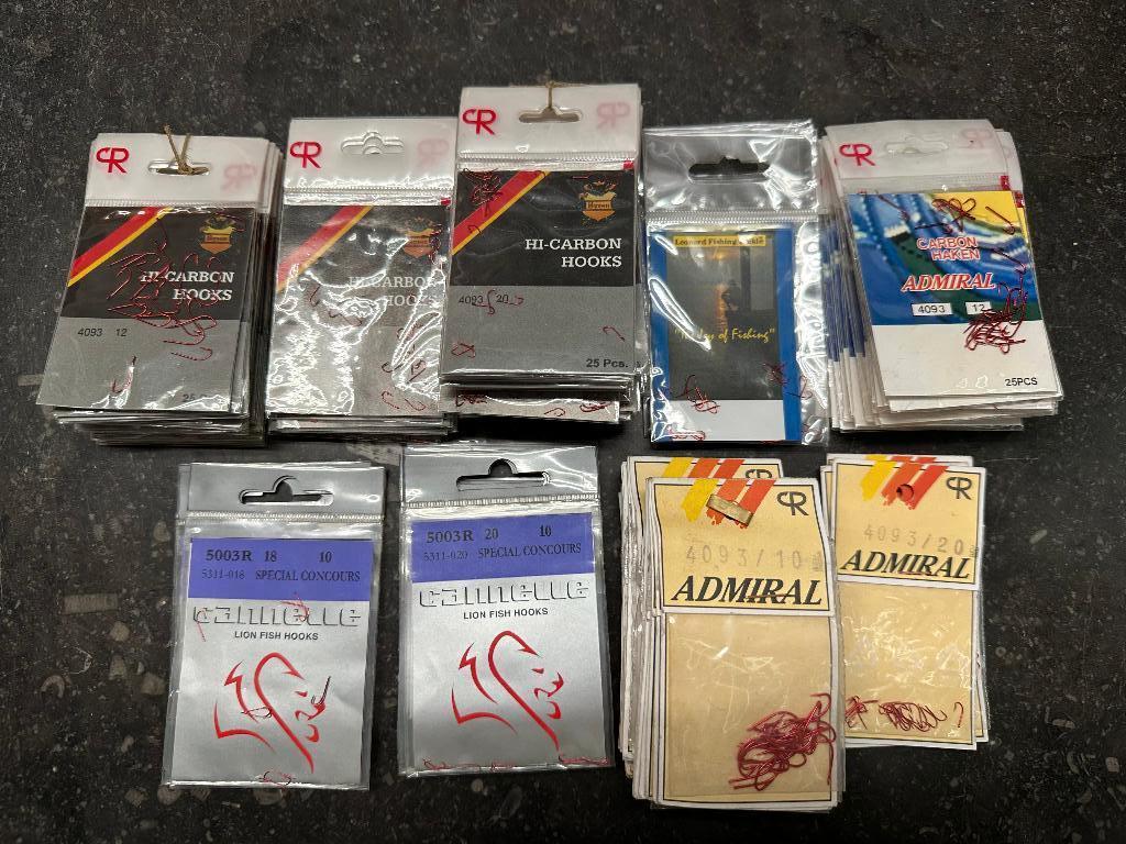 124 zakjes rode vishaken -  SET 1 diverse maten, Watersport en Boten, Overige typen, Nieuw, Ophalen of Verzenden, Nvt
