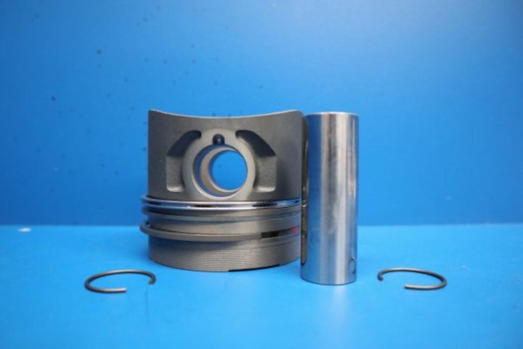 Nieuwe zuiger Kolben 92 800 600 voor Mercedes / Steyr – 90.9, Ophalen of Verzenden, Nieuw, Mercedes-Benz