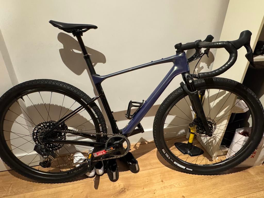 Giant Revolt X Advanced Pro 0 2025 (Size M) with Powermeter, Fietsen en Brommers, Fietsen | Racefietsen, Carbon, Zo goed als nieuw