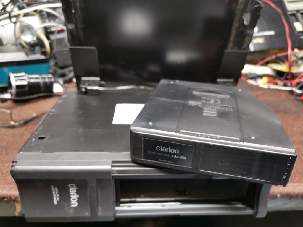 CLARION CD wisselaar ook Peugeot Citroen Sony, Ophalen of Verzenden