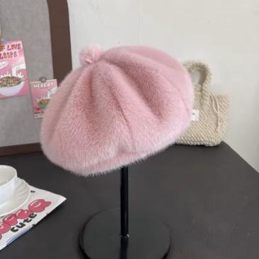 Prachtige dames baret van pluche voor de winter, Ophalen of Verzenden, Nieuw, One size fits all