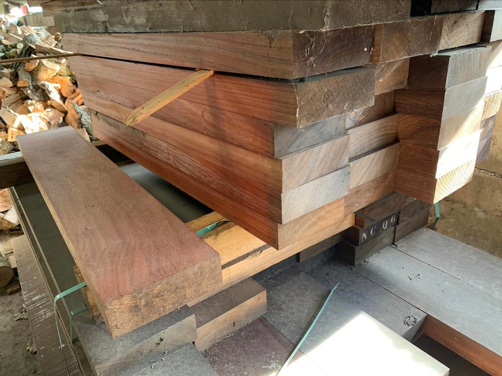 Padouk , zebrano , iroko  , merantie, Doe-het-zelf en Verbouw, Hout en Planken, Zo goed als nieuw, Balk, Vuren, 300 cm of meer