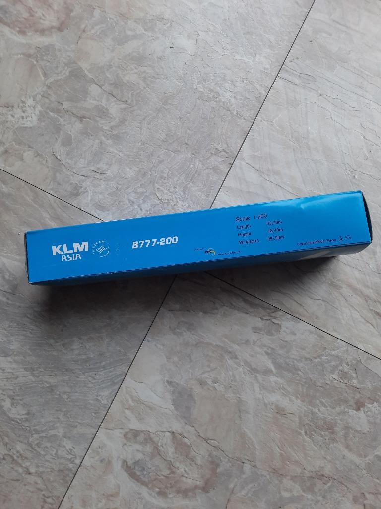 Modelbouw vloegtuig KLM ASIA B777-200, 1:200 of kleiner, Nieuw, Vliegtuig, Ophalen