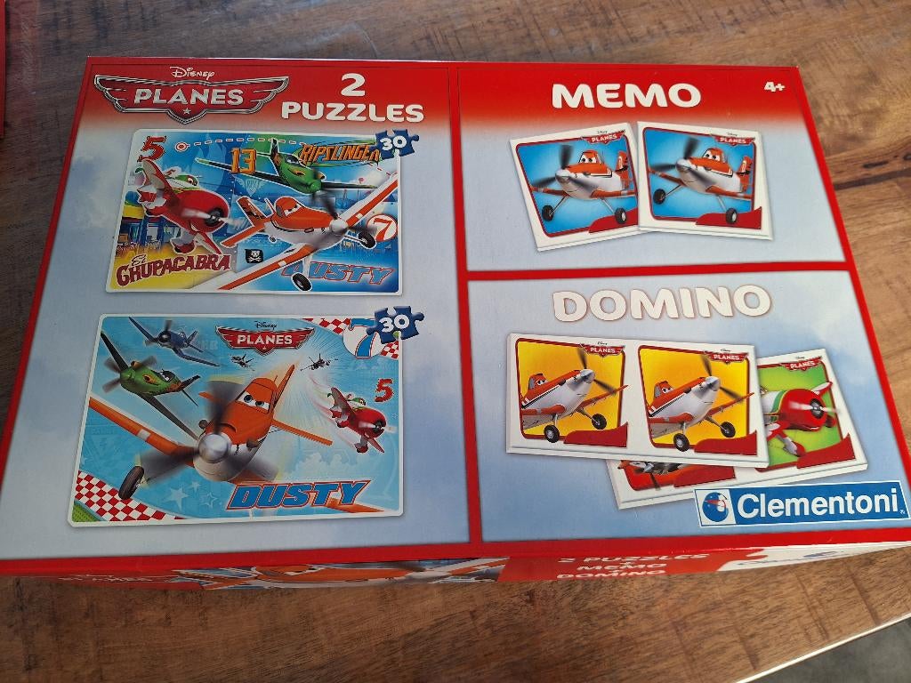 Disney planes 2 puzzels, memorie en domino in 1, Ophalen of Verzenden, Gebruikt, Puzzelen