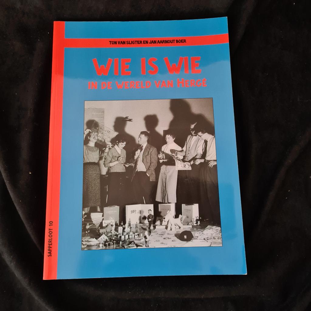 Kuifje -Wie is Wie in de wereld van Hergé + signering, Eén stripboek, Ophalen of Verzenden, Nieuw