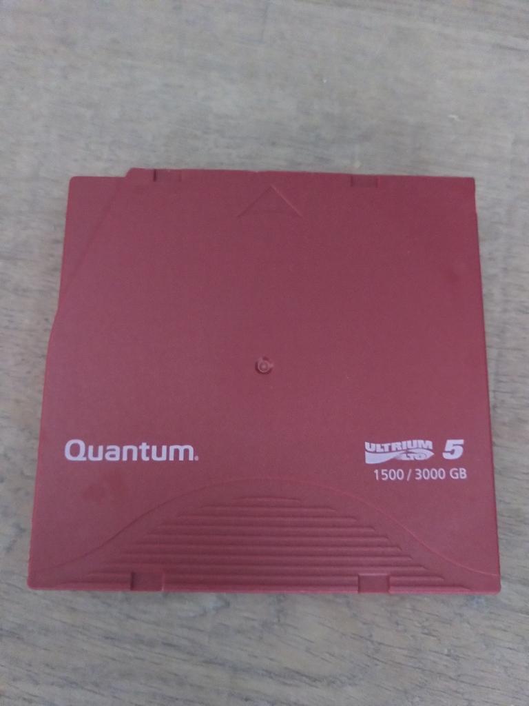 LTO5 tape Quantum (tot 40st., staffelkorting beschikbaar), Herschrijfbaar, Overige typen, Refurbished, Ophalen of Verzenden