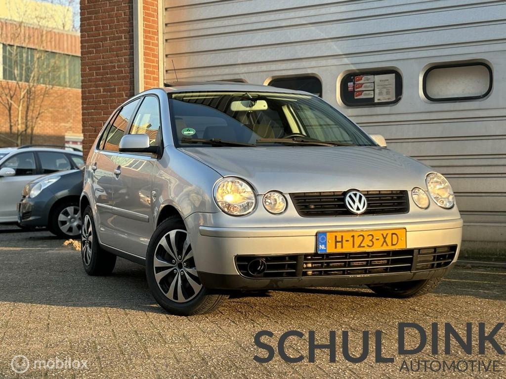Volkswagen Polo 1.2-12V DAKRAAM|ELEK. RAMEN|CRUISE CONTROLE, 1198 cc, Bedrijf, Handgeschakeld, 3 cilinders
