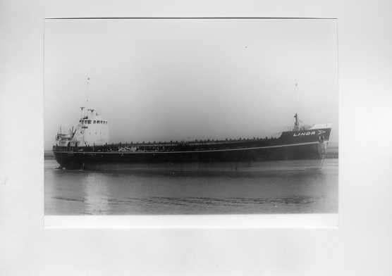 scheepvaart-foto-linda, Ophalen of Verzenden, Zo goed als nieuw, Motorboot, Boek of Tijdschrift