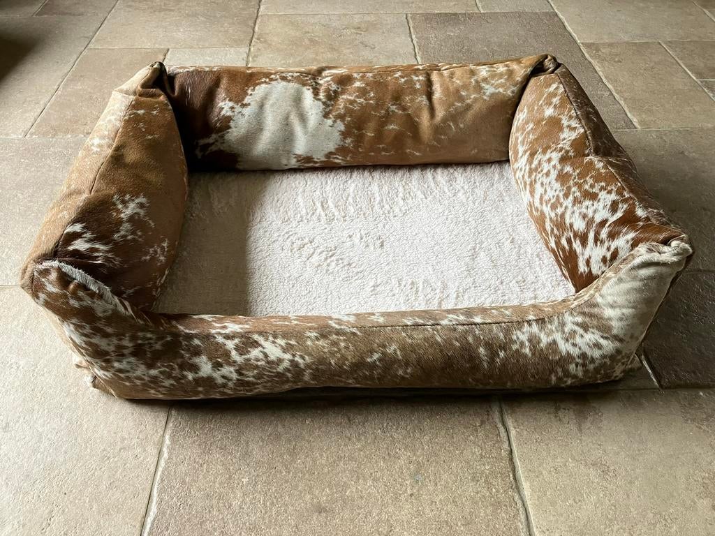 Koeienhuiden hondenmand, Ophalen of Verzenden, Nieuw, Leer