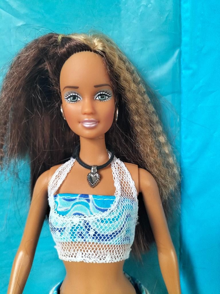 Barbie Cali Girl Teresa, originele outfit, Mattel 2004, Verzamelen, Poppen, Ophalen of Verzenden, Zo goed als nieuw, Pop