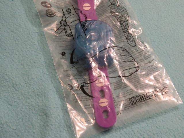 Nieuw speeltje Burger King kids meal: Monster High horloge, Ophalen of Verzenden, Nieuw