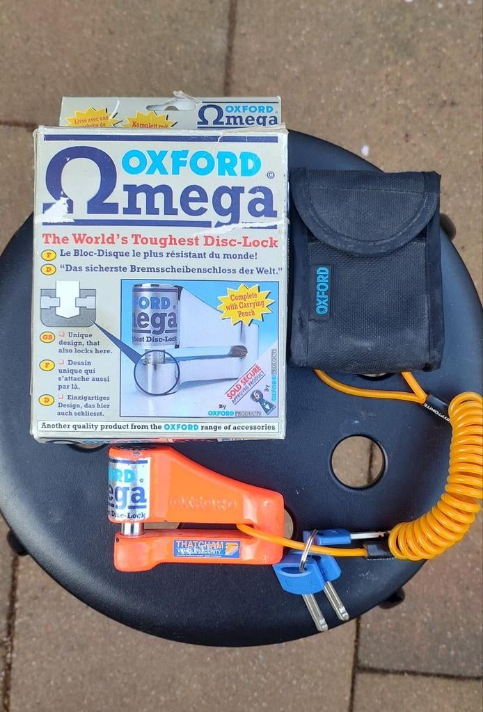 Oxford Omega schijfremslot voor motor met hoesje, Ophalen, Gebruikt