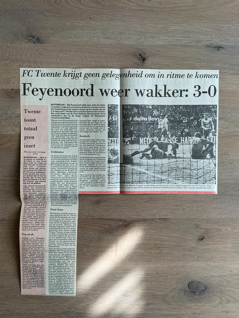 Voetbal krantenartikel Feyenoord FC Twente maart 1976, Verzamelen, Tijdschriften, Kranten en Knipsels, Ophalen of Verzenden, Knipsel(s)