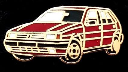 Fiat Tipo pin- rood emaille, Verzenden, Nieuw, Transport, Speldje of Pin