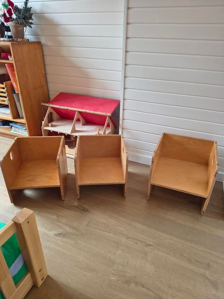 Van Dijk Toys Houten Kubus Stoeltje montessori, Ophalen, Gebruikt, Stoel