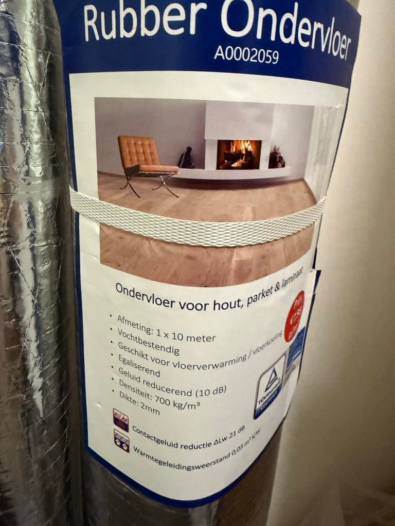 Rubber ondervloer 1x10m, geschikt voor vloerverwarming, Ophalen, Overige materialen, 30 cm of meer, Overige typen