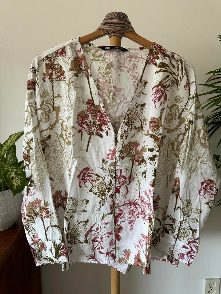 Zara Blouse Size - M, Ophalen of Verzenden, Zo goed als nieuw, Maat 36 (S), Korte mouw