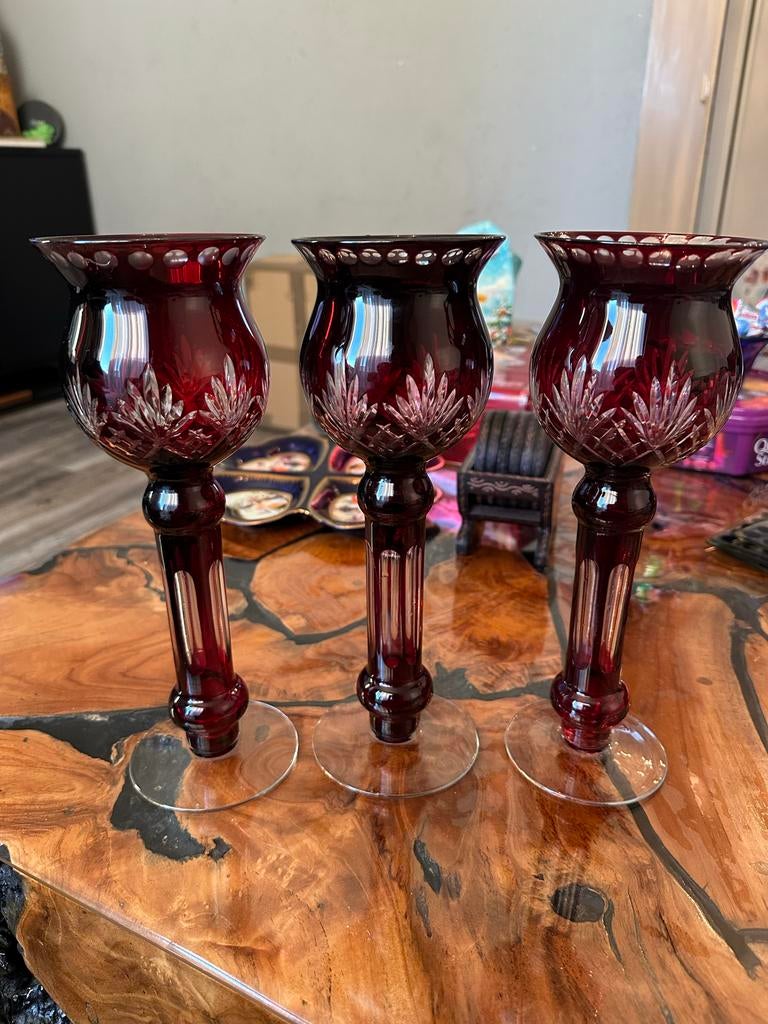 Set van 3 rode glazen kandelaars, Ophalen of Verzenden, Glas