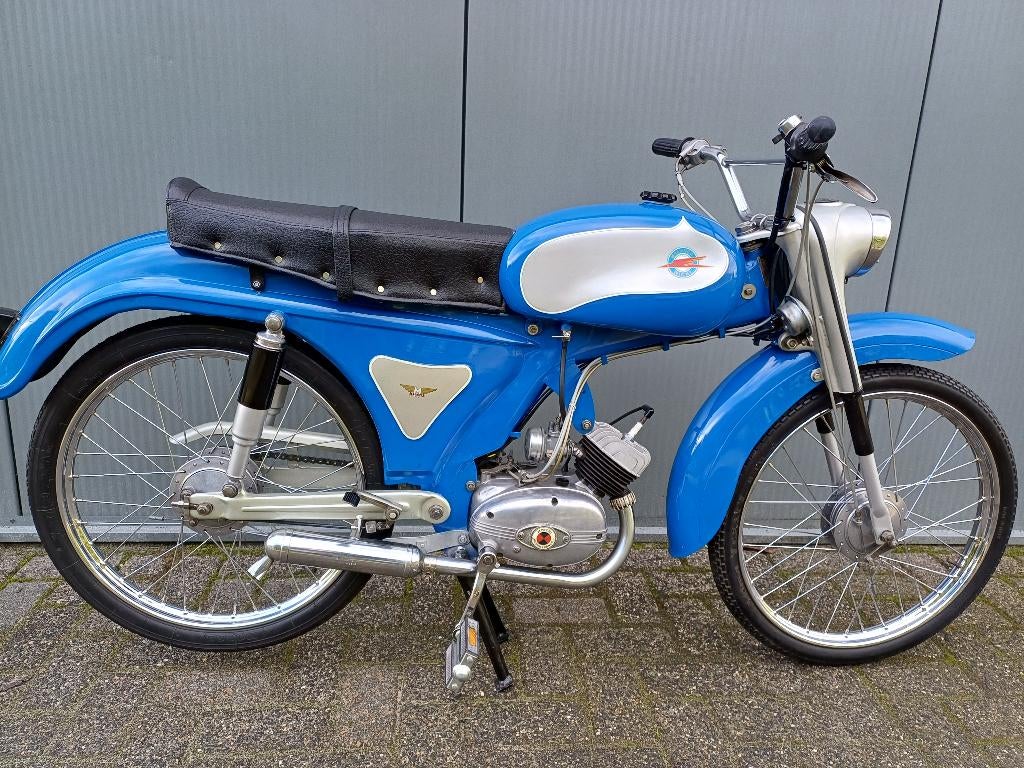 MALANCA NICKI HELE NETTE OLDTIMER BROMMER, Ophalen, Maximaal 45 km/u, 50 cc, 3 versnellingen