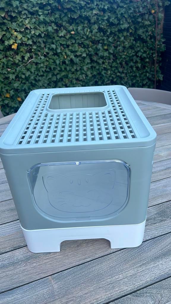 Prettige kattenbak voor je huisdier, Ophalen, Zo goed als nieuw