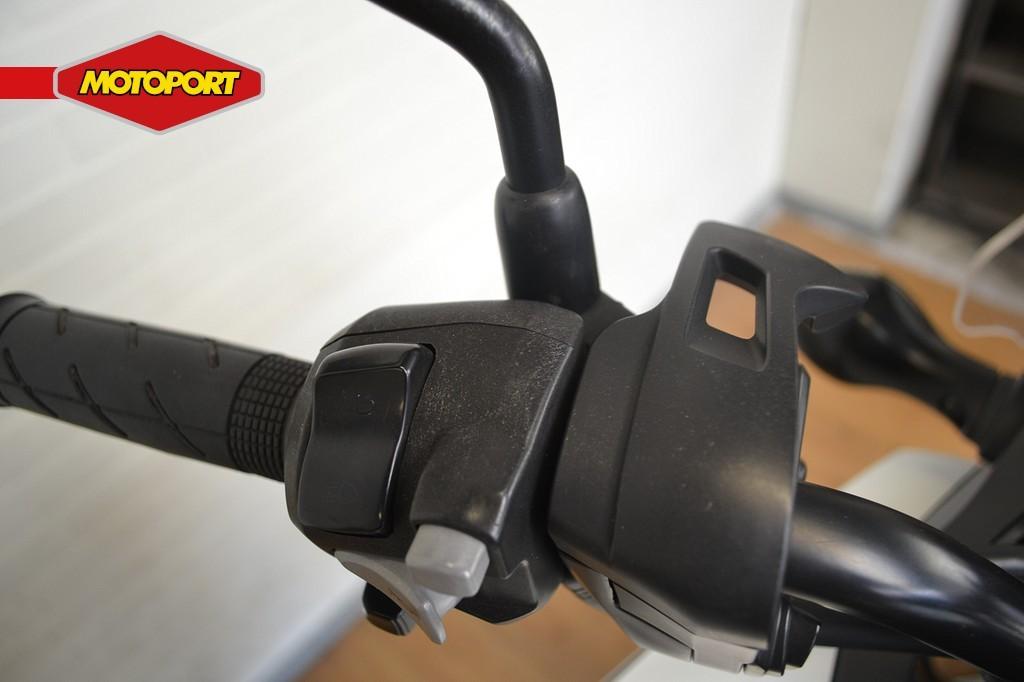 Honda NC 750 X DCT ABS (bj 2015) - foto 3