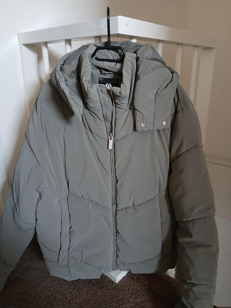 Groene winterjas maat L 15 euro koopje !, Kleding | Heren, Jassen | Winter, Ophalen, Maat 52/54 (L), Zo goed als nieuw, The Sting