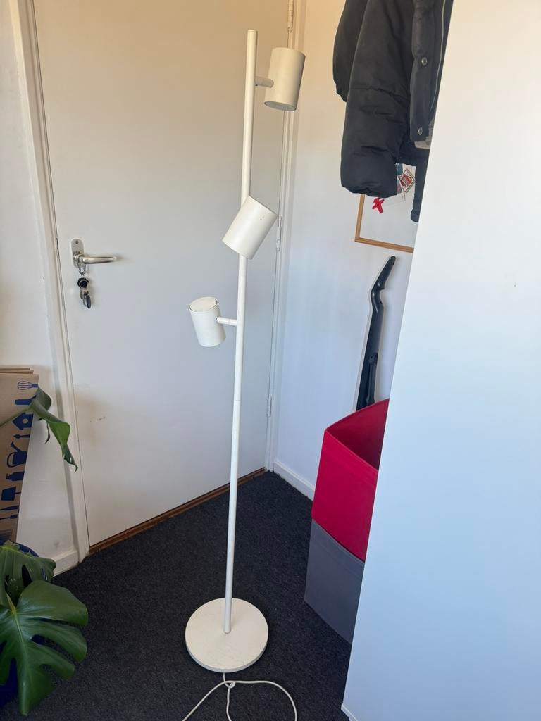 Ikea lamp, Ophalen, Zo goed als nieuw, Minder dan 100 cm