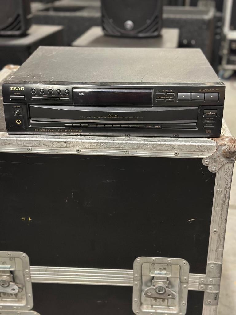 Teac PD-D2500 Compact Disc Multi Player, Ophalen, Gebruikt, Overige merken