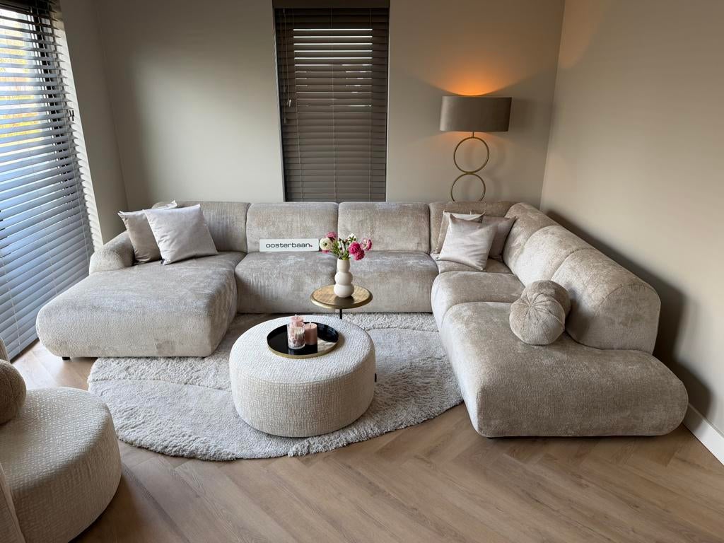 ACTIE Luxe Velvet Teddy U-bank Calvani 170x370x250cm Beige, Huis en Inrichting, Banken | Bankstellen, Info@oosterbaanwonen.nl