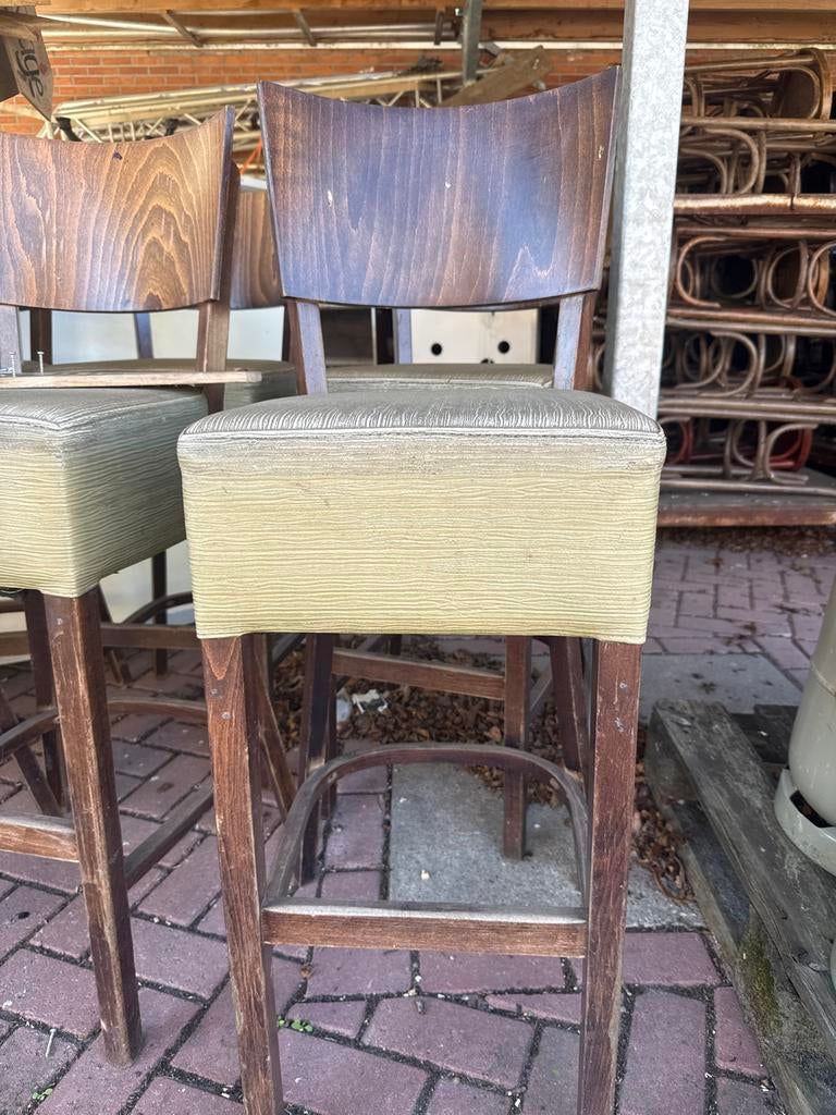 Houten barkrukken met stoffen zitting, Ophalen, Gebruikt, Twee, Overige kleuren