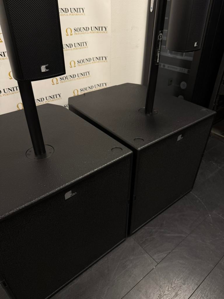 Fohhn Linea System - Premium PA Array Column, Audio, Tv en Foto, Luidsprekers, Subwoofer, Zo goed als nieuw, 120 watt of meer