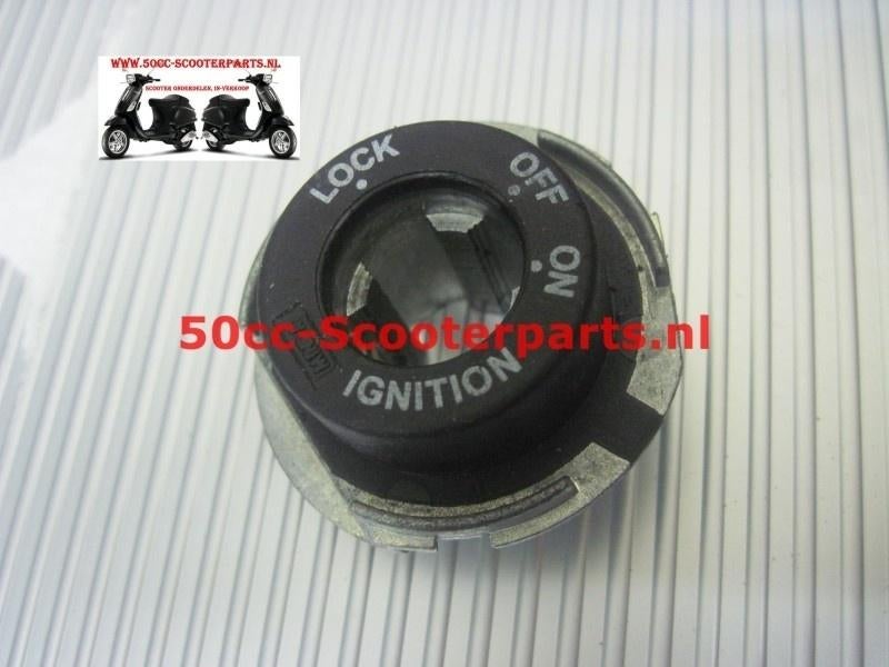 Contactslothuis Vespa Sprint Primavera Lx S Lxv 298581 Gebru, Ophalen of Verzenden, -, -, -