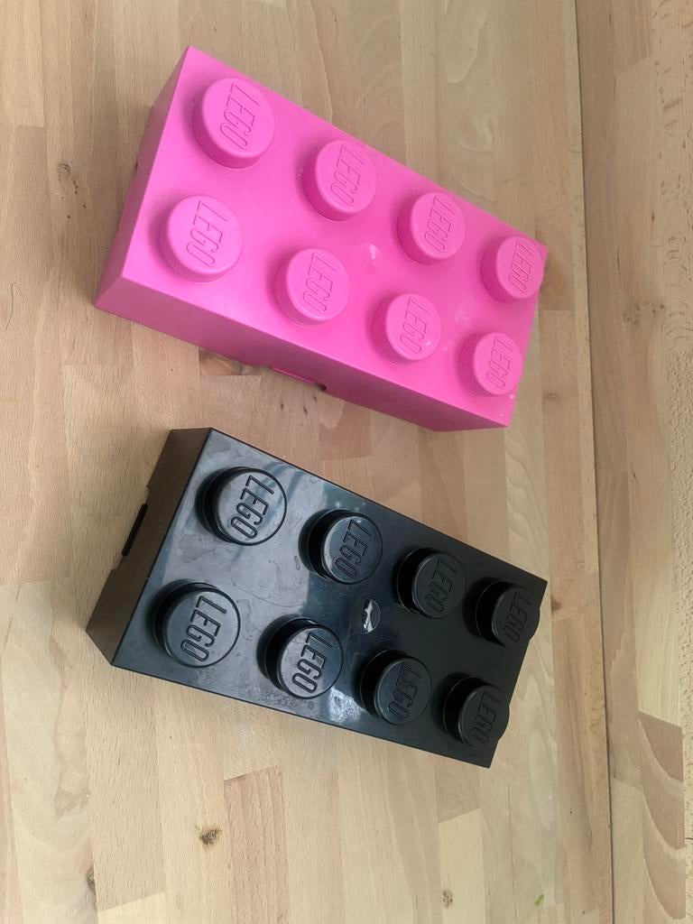 Lego opbergbox lunch box roze en zwart set van 2, Kinderen en Baby's, Speelgoed | Duplo en Lego, Ophalen of Verzenden, Gebruikt