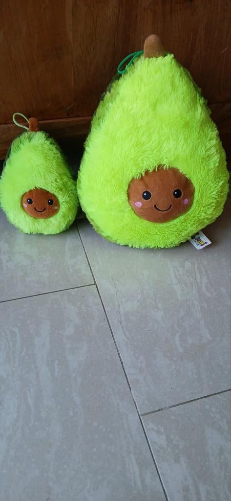 Avocado knuffels groot en klein, Kinderen en Baby's, Speelgoed | Knuffels en Pluche, Ophalen of Verzenden, Zo goed als nieuw, Meerkleurig