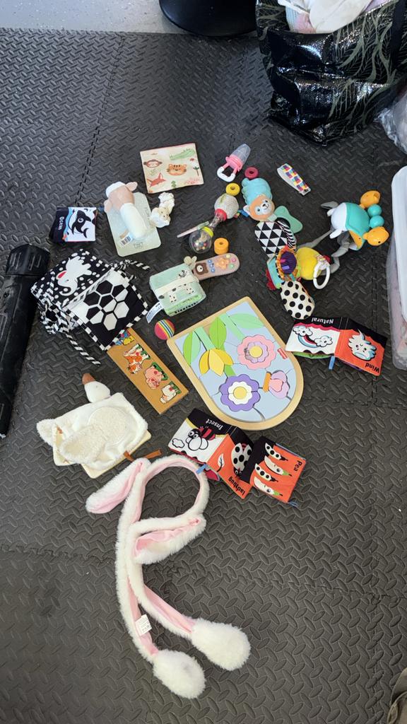 Kinderkleding en speelgoed - opruiming, Ophalen of Verzenden, Gebruikt, Overige typen