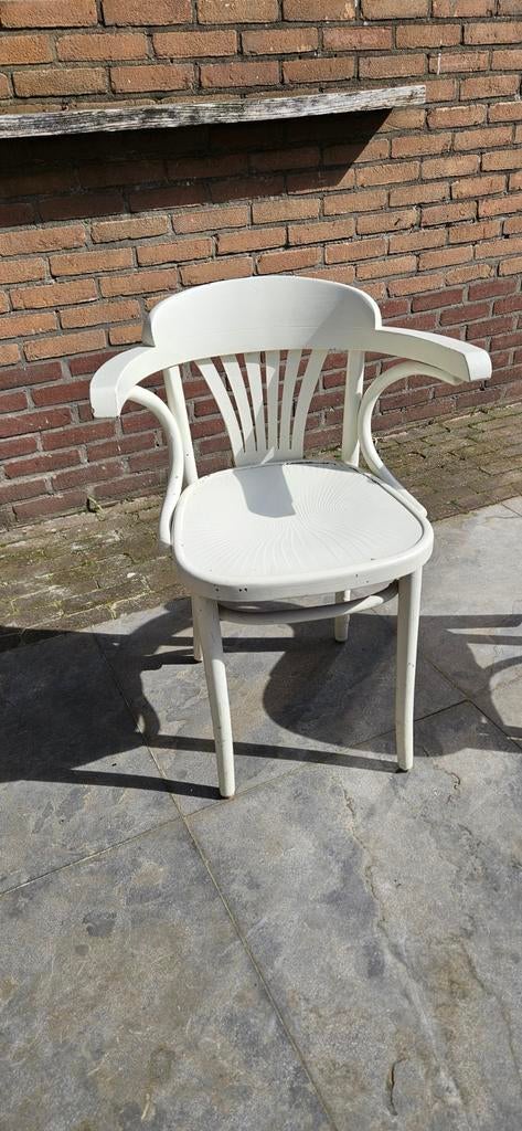 Thonet arm stoelen, Ophalen, Gebruikt, Twee, Wit