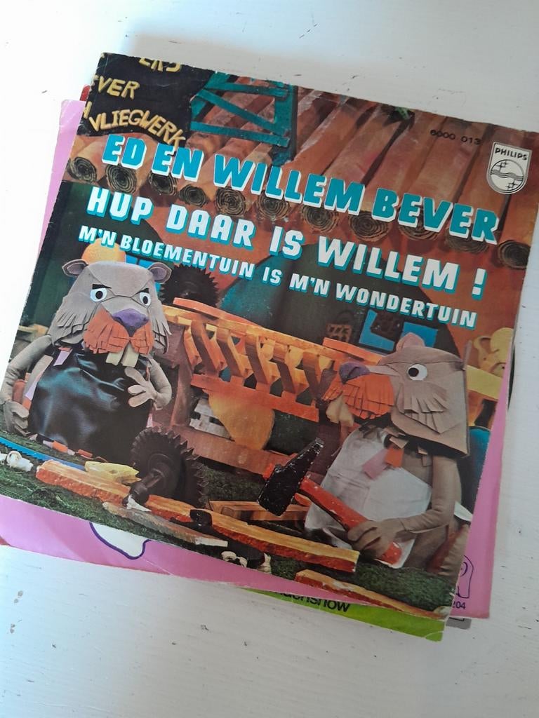 Ed en willem bever 7 inch hup daar is willem, Ophalen of Verzenden, Zo goed als nieuw, Nederlandstalig