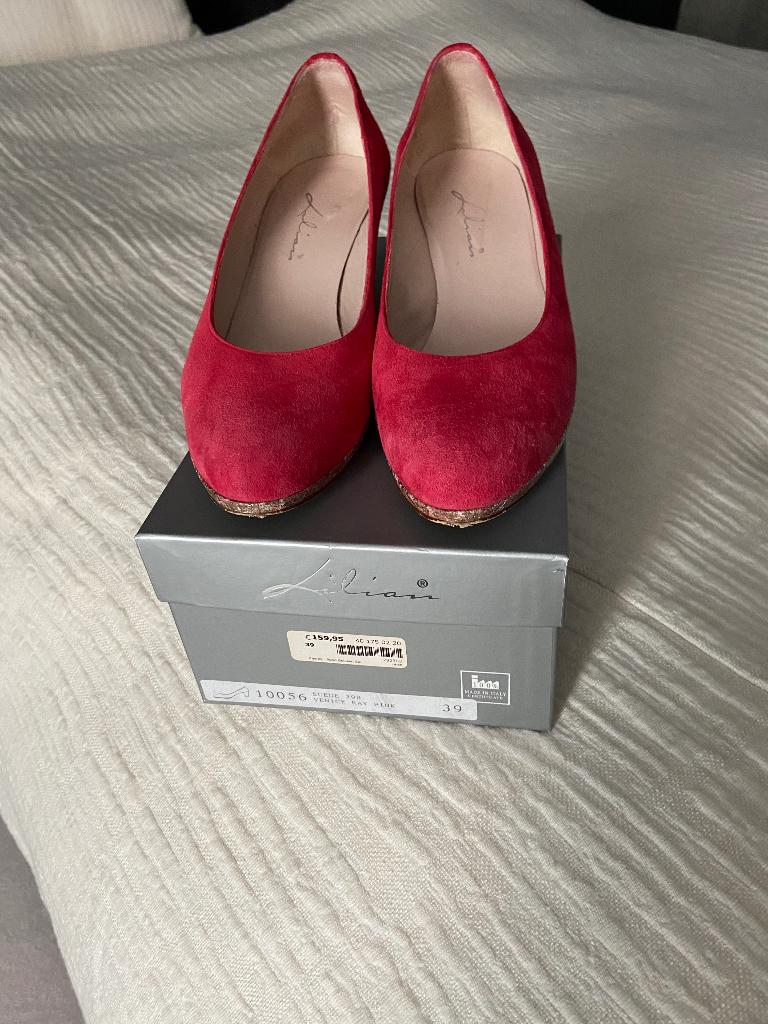 Roze pumps van Lilian maat 39, Pumps, Lilian, Ophalen of Verzenden, Roze