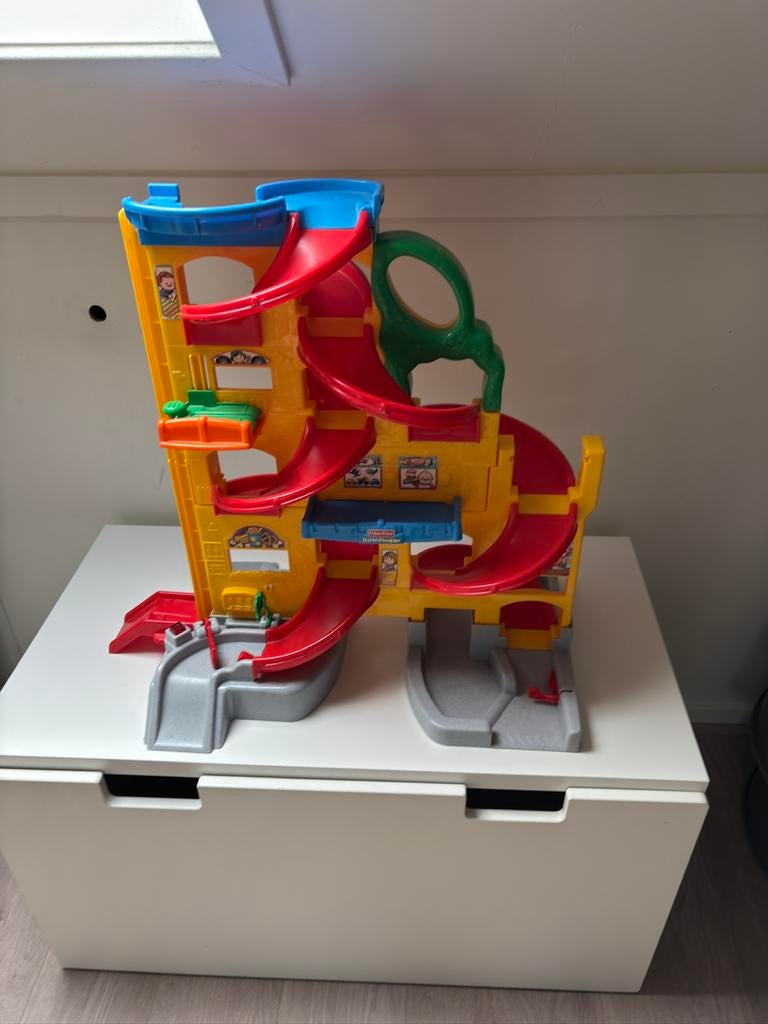 Fischer Price auto glijbaan, Ophalen, Zo goed als nieuw, Speelset