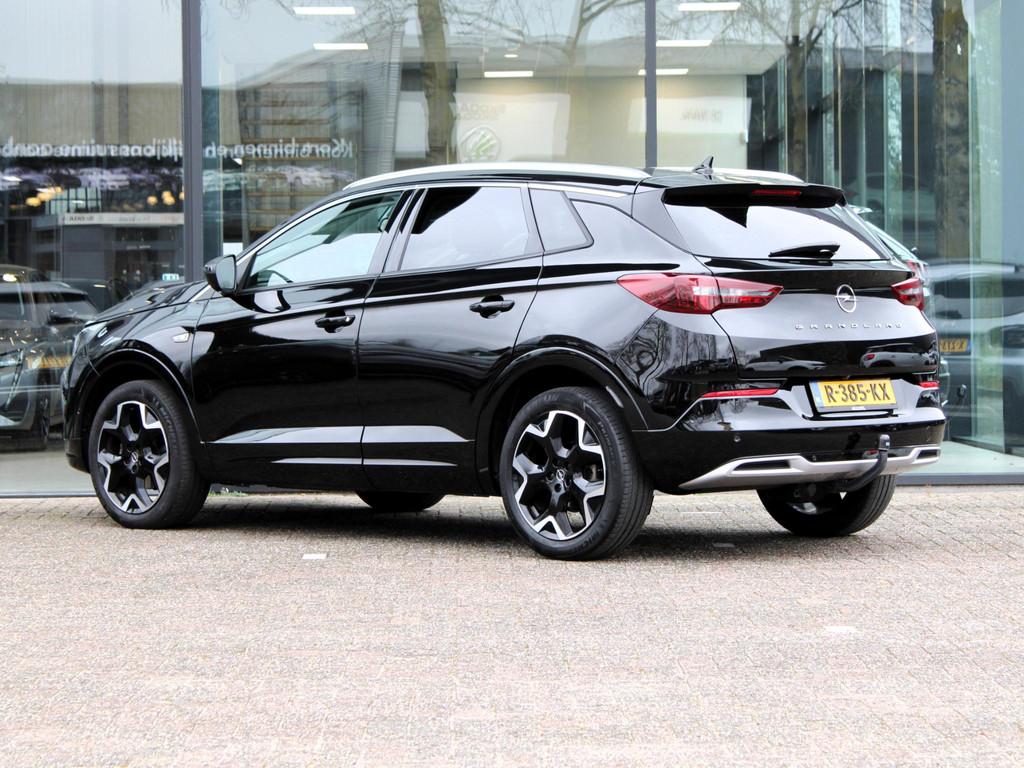 Opel Grandland 1.2 Turbo Ultimate | Navi / Alcantara / Camer, 12 maanden, Gebruikt, 1199 cc, Alcantara