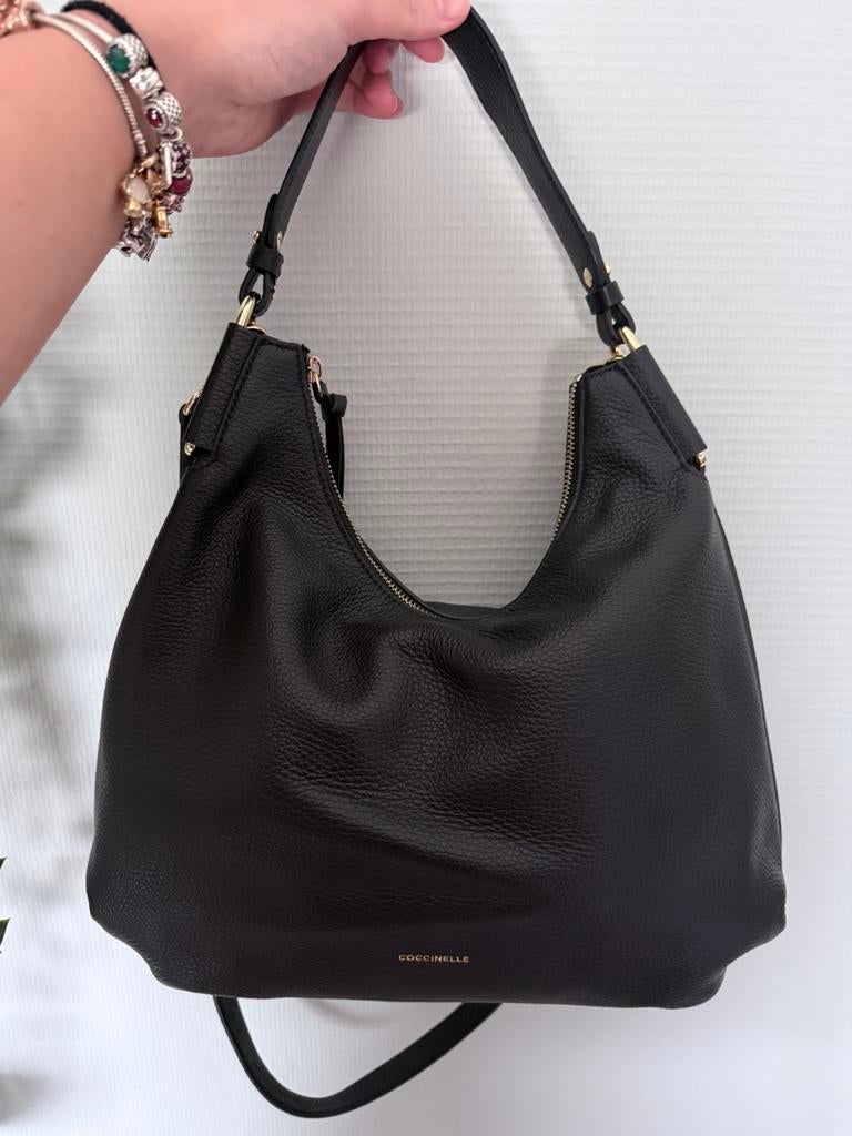 Coccinelle Rebekka Hobo Bag Black Noir, Ophalen of Verzenden, Zo goed als nieuw, Zwart, Handtas