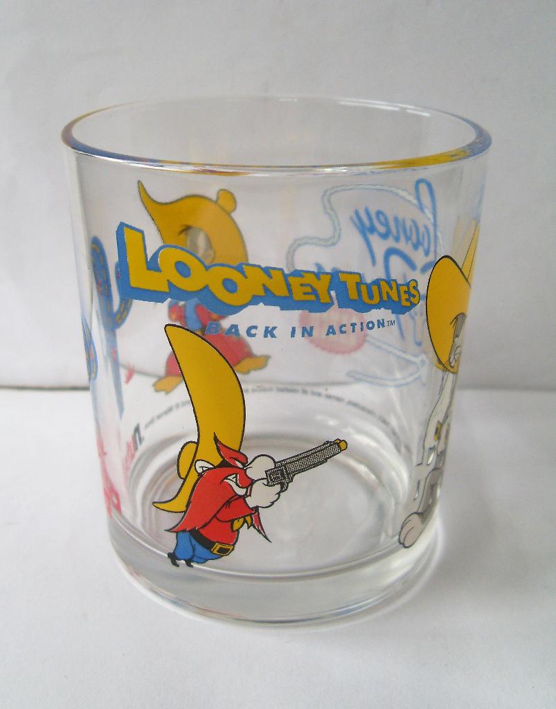 Looney Tunes Nutella Glas Bugs Bunny Yosemite Sam, Ophalen of Verzenden, Looney Tunes, Zo goed als nieuw, Gebruiksvoorwerp