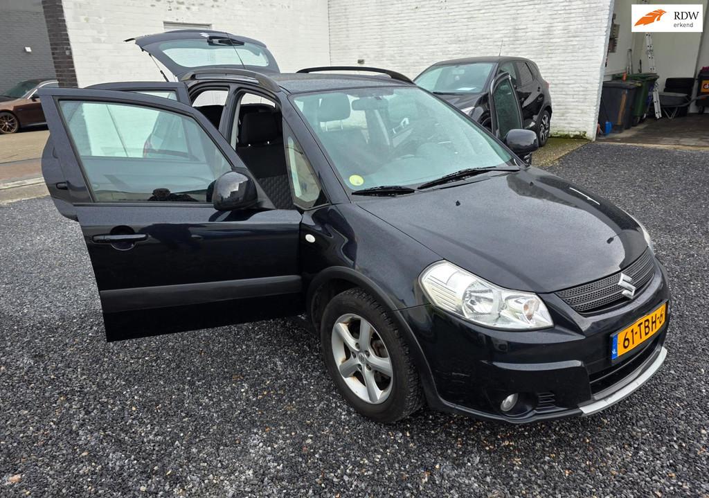 Suzuki SX4 1.6 Comfort 4x4 hoge instap, Gebruikt, Zwart, 4 cilinders, Handgeschakeld