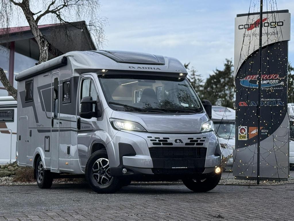 Adria Compact Supreme DL Face-to-Face AUTOMAAT - VOL OPTIES, Caravans en Kamperen, Campers, Automaat, Fiat, Bedrijf, Diesel