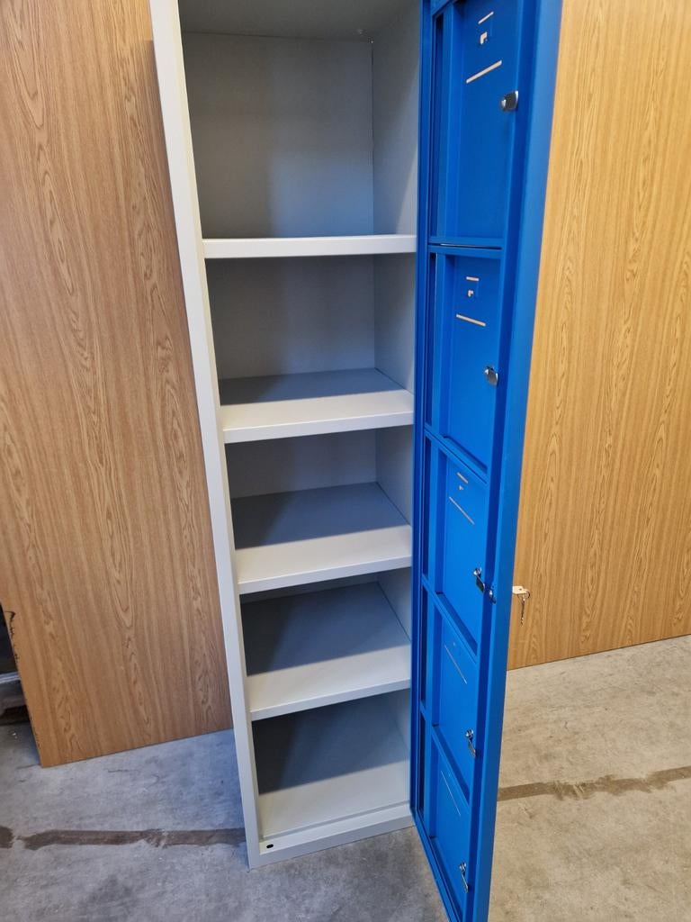 Uitgifte Lockerkast 5 kluisjes (nieuw), Huis en Inrichting, Kasten | Lockerkasten, Ophalen, Nieuw, Industrieel