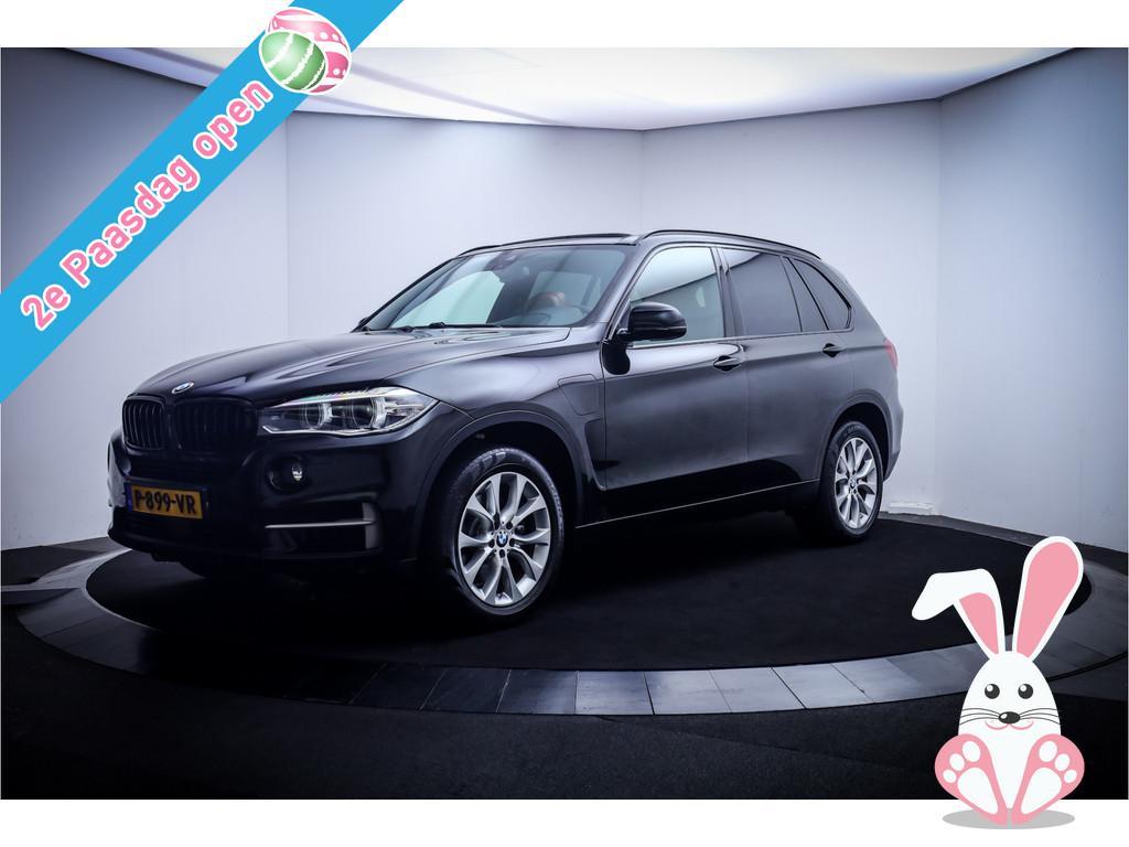 BMW X5 40e iPerf. High Executive PANO | MEMORY | CAMERA | HE, 4 cilinders, Zwart, Vierwielaandrijving, 147 €/maand