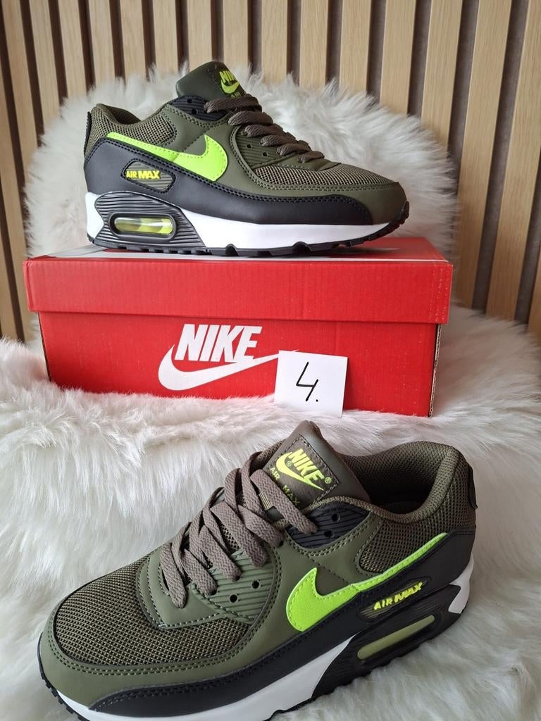 Air max 90's, Kleding | Heren, Schoenen, Ophalen of Verzenden, Nieuw, Overige kleuren