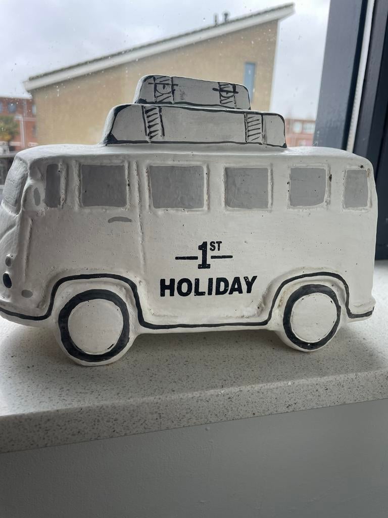 Riviera Maison spaarpot bus, Ophalen, Zo goed als nieuw, Steen, Aardewerk of Keramiek, Vervoermiddel