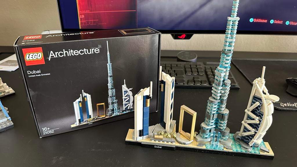 Lego Architecture Dubai Skyline 21052 - Zo goed als nieuw, Ophalen of Verzenden, Zo goed als nieuw, Complete set, Lego