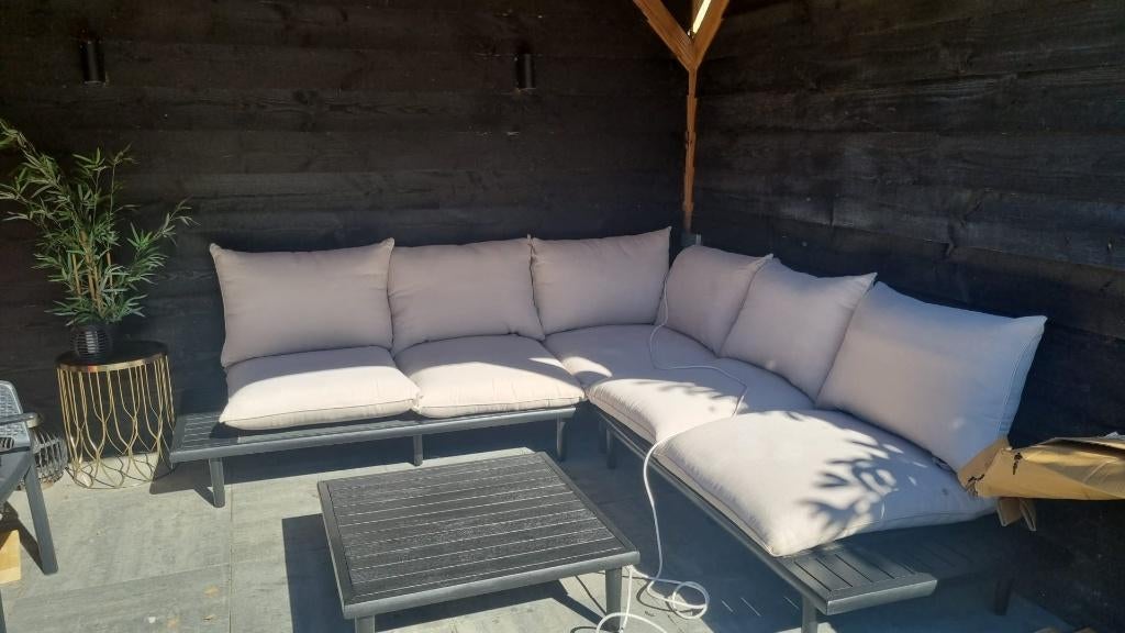 Loungeset / bank met tafel tuin hout zwart gebeitst, Ophalen, 5 zitplaatsen, Gebruikt, Bank